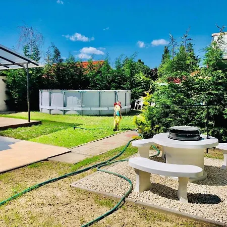 Eden Garden Apartamento Zamárdi
